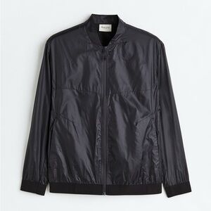 New H&M Sport Move Jacket Lightweight Windbreaker Mens Small